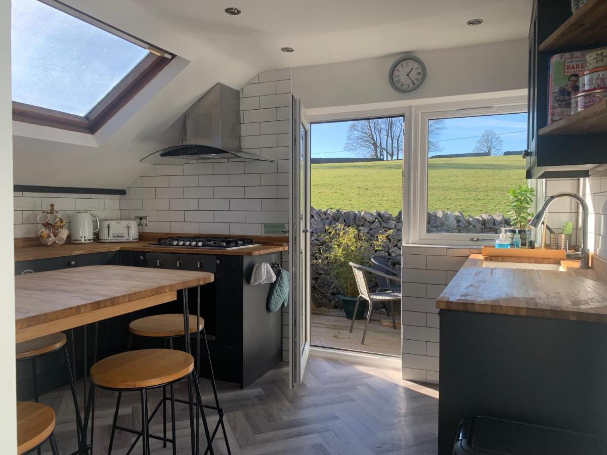 Primrose Cottage - Tideswell, Peak District エクステリア 写真