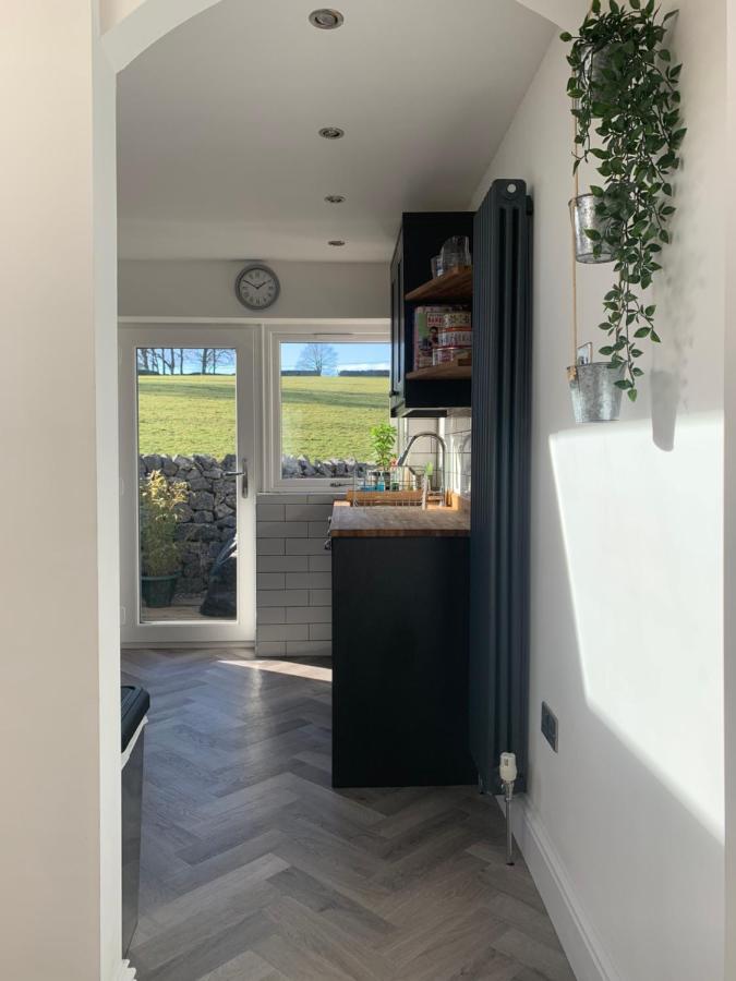 Primrose Cottage - Tideswell, Peak District エクステリア 写真