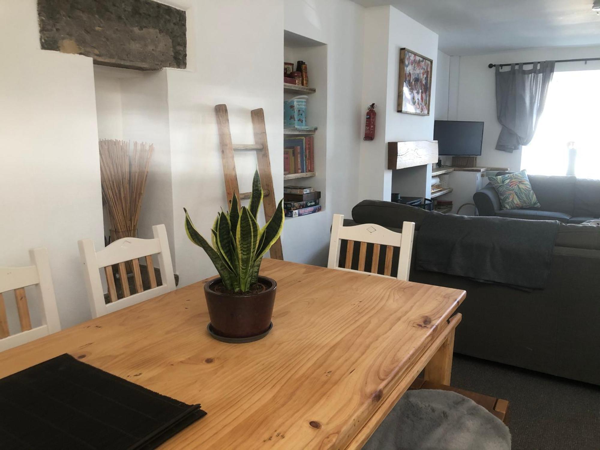 Primrose Cottage - Tideswell, Peak District エクステリア 写真
